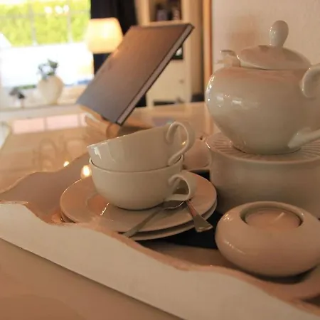 Oevert Meer 6 Modern Retreat