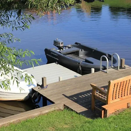 Oevert Meer 6 Modern Retreat